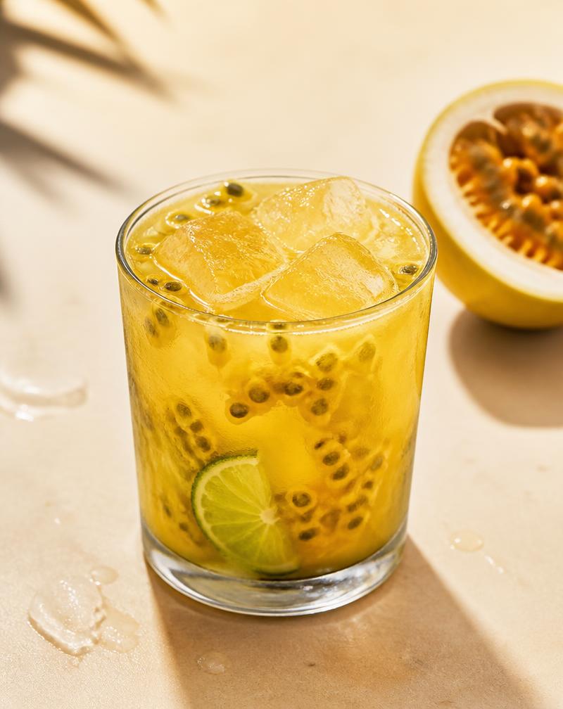 Caipirinha de maracujá